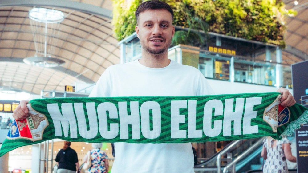 Anselmi arrives at Elche to begin pre-season planning