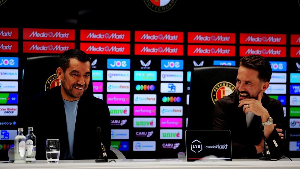 Feyenoord re-appoint former coach Van Bronckhorst