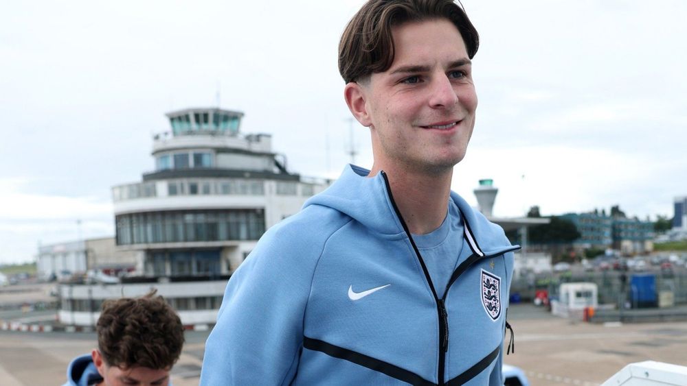 Man United and Arsenal tracking Bournemouth's Scott as Cherries demand £60m