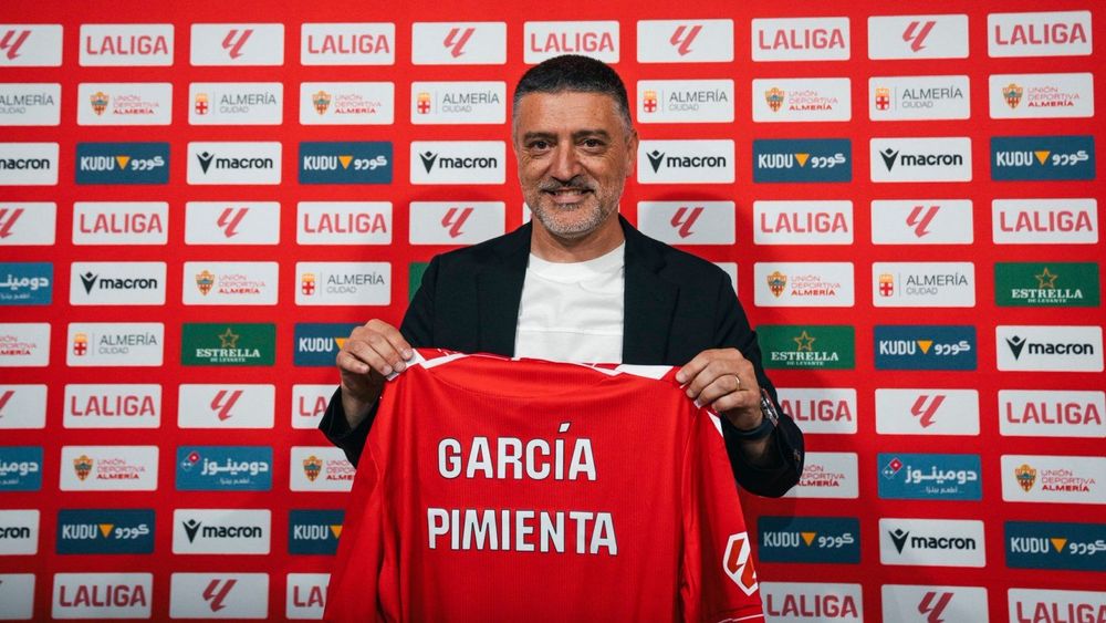 L'Almería ingaggia il giovane talento del Barcellona Quim Junyent come primo acquisto di Garcia Pimienta