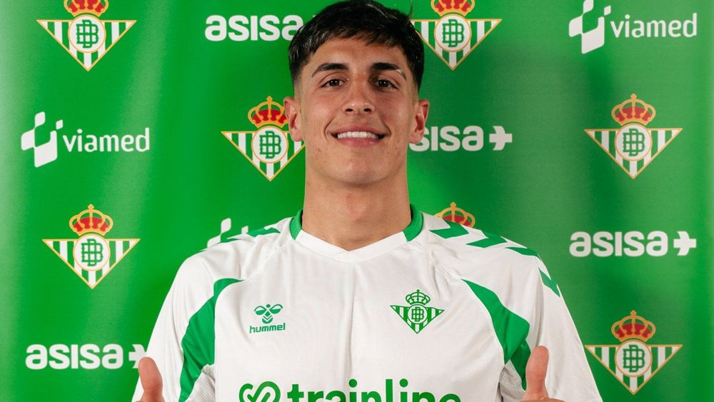Betis unveil first summer signing in Bernal ahead of Champions League return