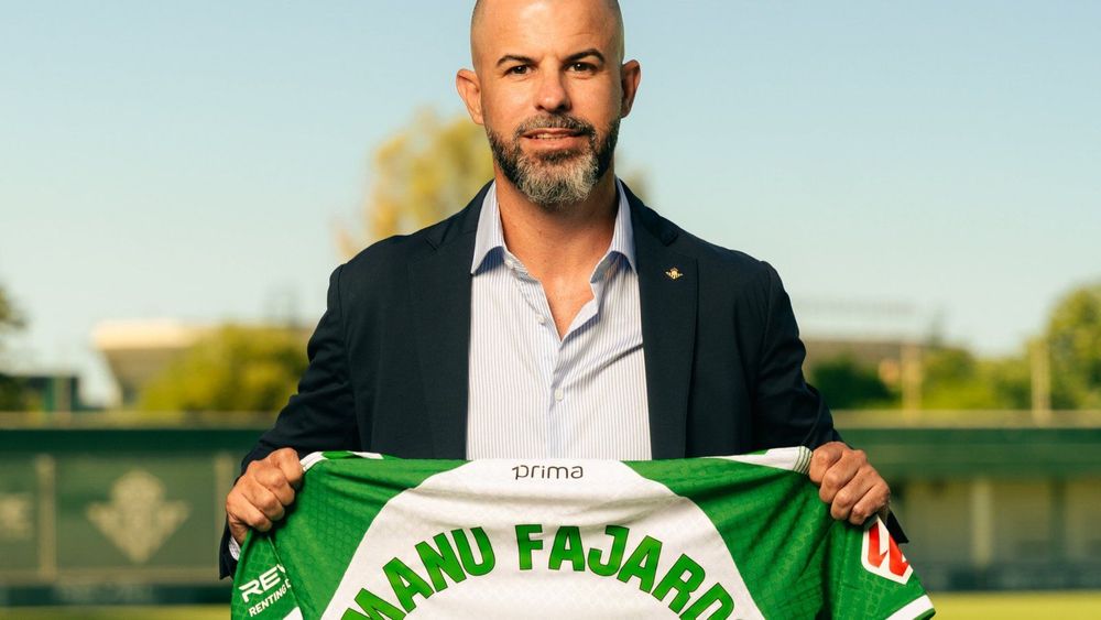 Real Betis extend sporting director Manu Fajardo deal until 2030
