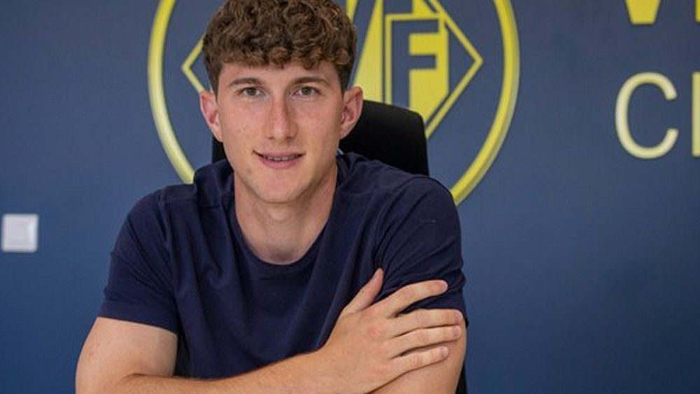 Villarreal extend contract of defender Pau Navarro to 2031