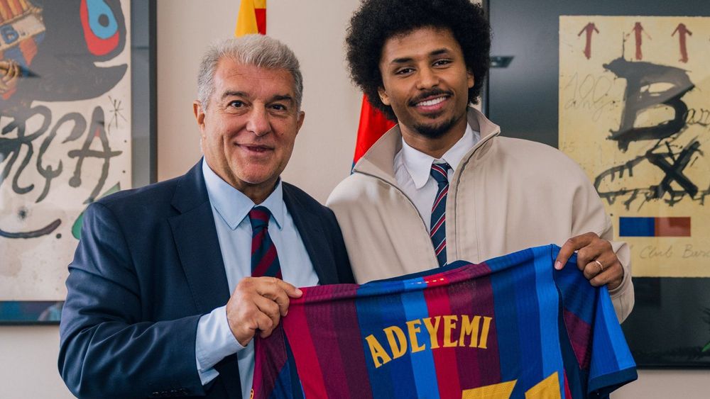 Adeyemi sagt, Flick ist der Schlüssel, während er den Transfer zu Barcelona von Dortmund abschließt