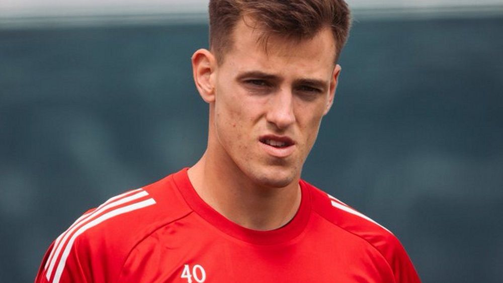 Stuttgart erwägt Man United Keeper Vitek nach Seimen-Verletzungsschock