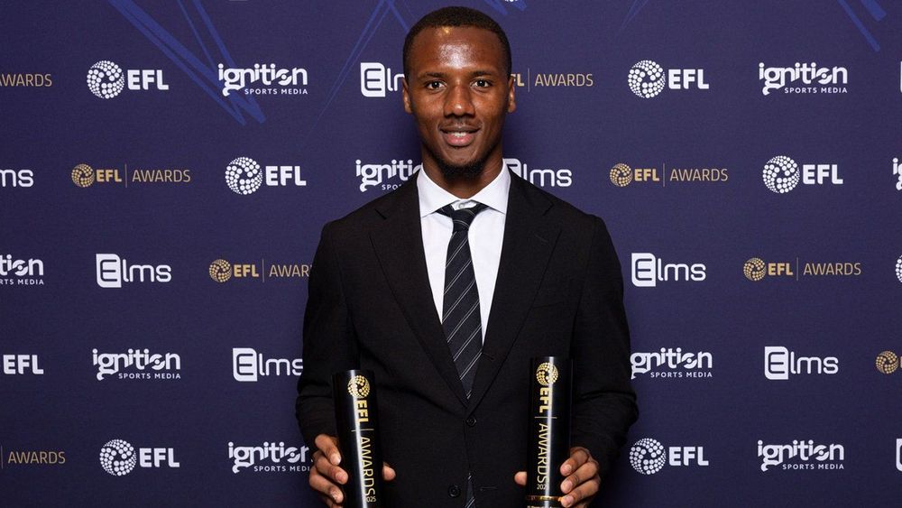 Les joueurs dont les académies de football ont été rejetées réécrivent les règles