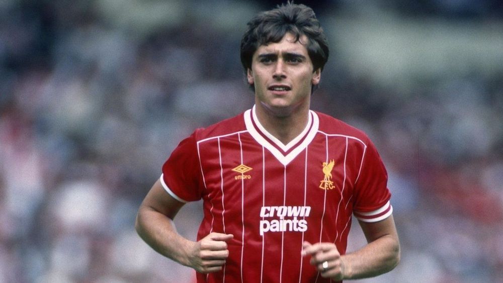 How Liverpool hero Michael Robinson became an unlikely icon in Spain