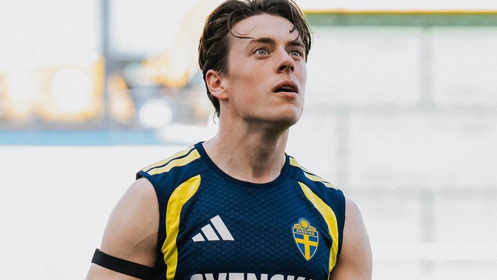 Stroud set for Hull move after "tough" transfer saga - and rejecting Genoa
