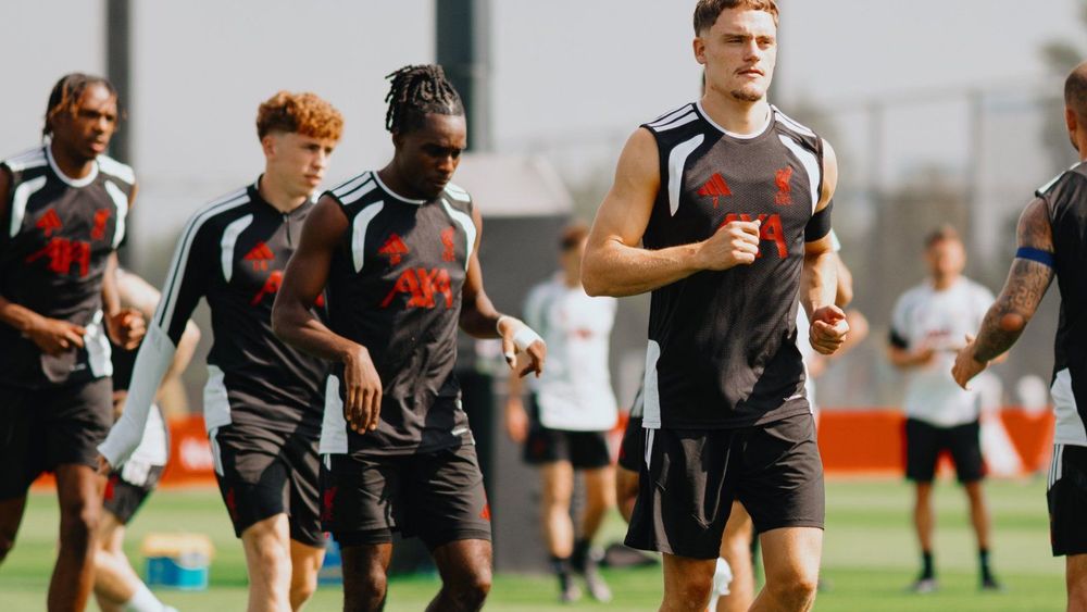 Nieuwe vice-voorzitter aangesteld terwijl Liverpool een groot belang verkoopt aan consortium met Jeff Bezos