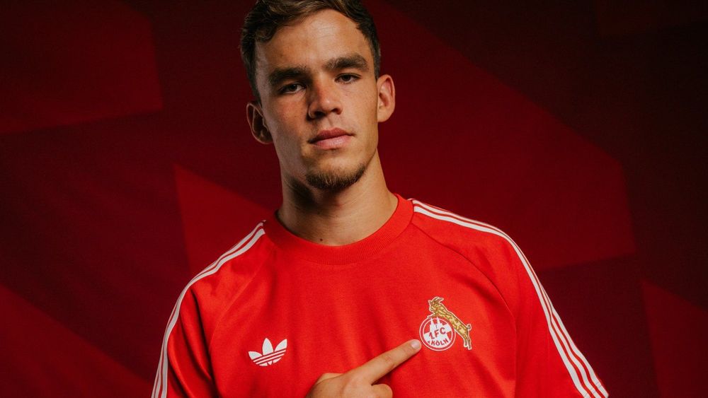 Köln land striker Thijs Dallinga on loan from Bologna