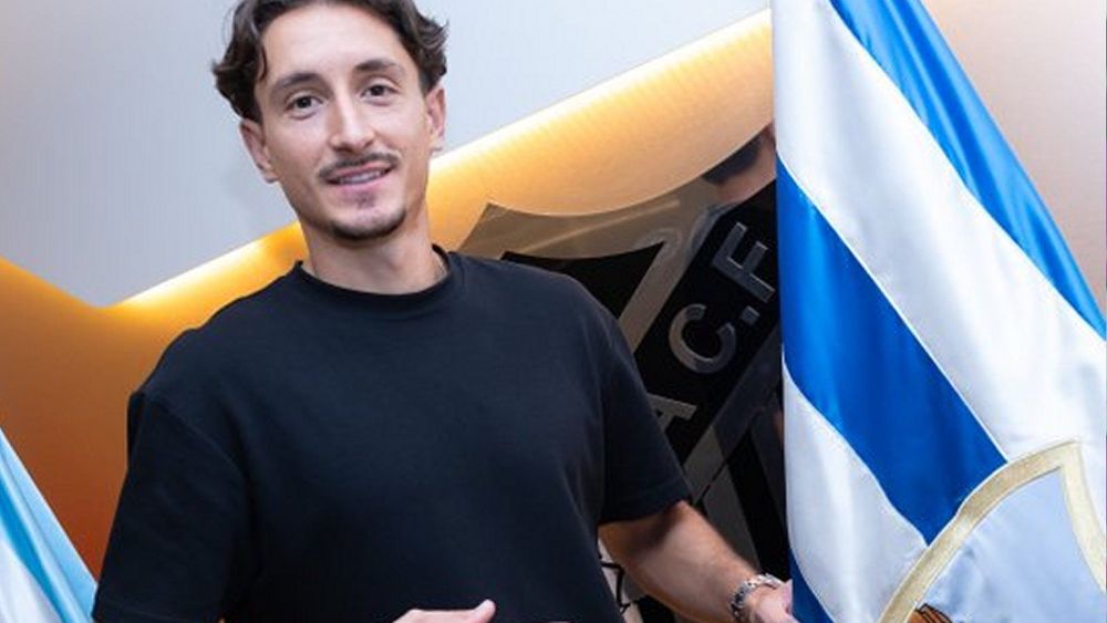 Málaga sign free-agent midfielder Pablo Martínez