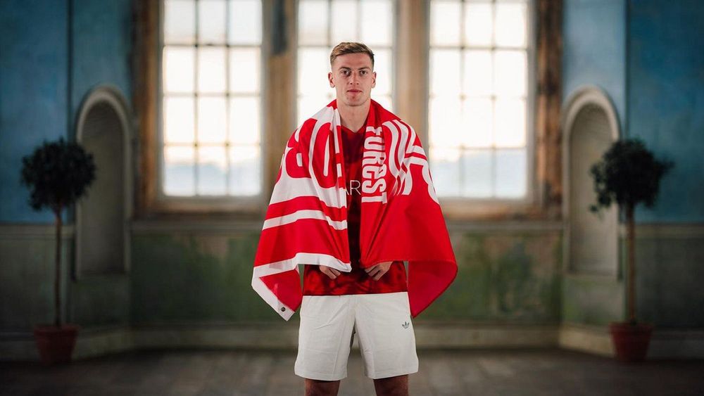 Delap leave Chelsea for club-record £50m move to Forest