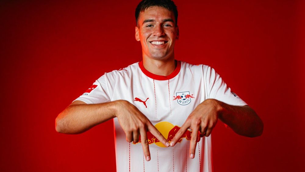 Chelsea sell striker Marc Guiu to RB Leipzig for £14.6m