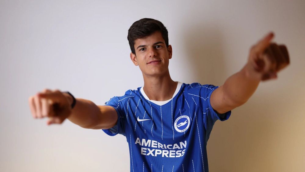 Brighton complete deadline-day deal for Chema Andrés