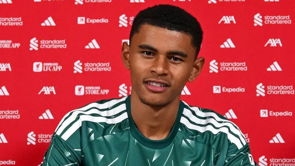 Liverpool complete deal for Belgian keeper Lucca Brughmans