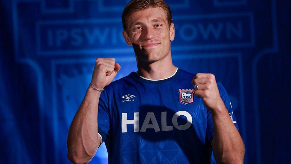 Ipswich complete deadline-day swoop for Zian Flemming