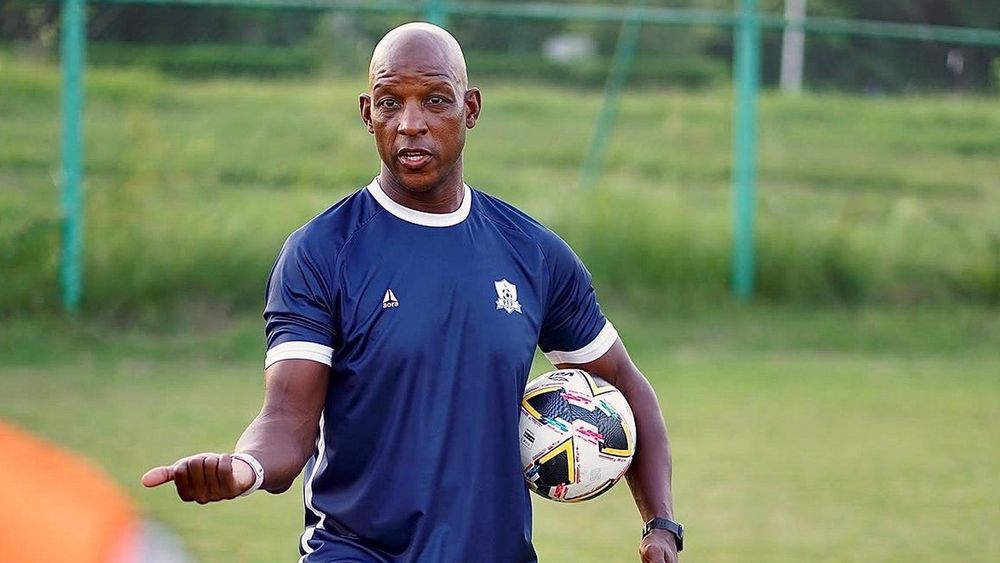 El exdefensor del Newcastle e Ipswich, Bramble, nombrado asistente del entrenador de Pakistán