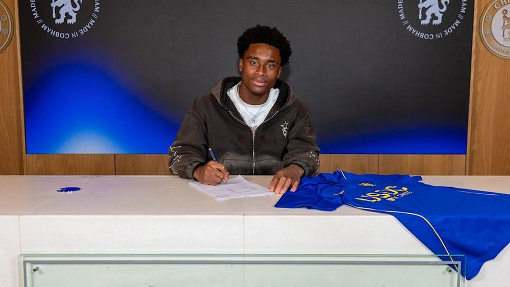 Chelsea secure Chizaram Ezenwata with new deal until 2029