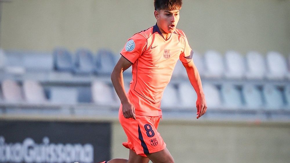 Flick backs Brian Fariñas to make Barcelona debut against Alavés