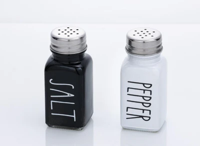Salt & Pepper