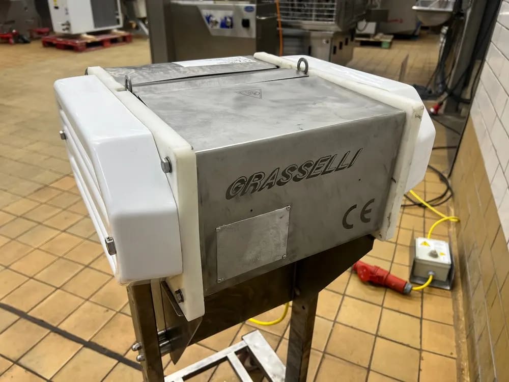GRASSELLI T30-F
