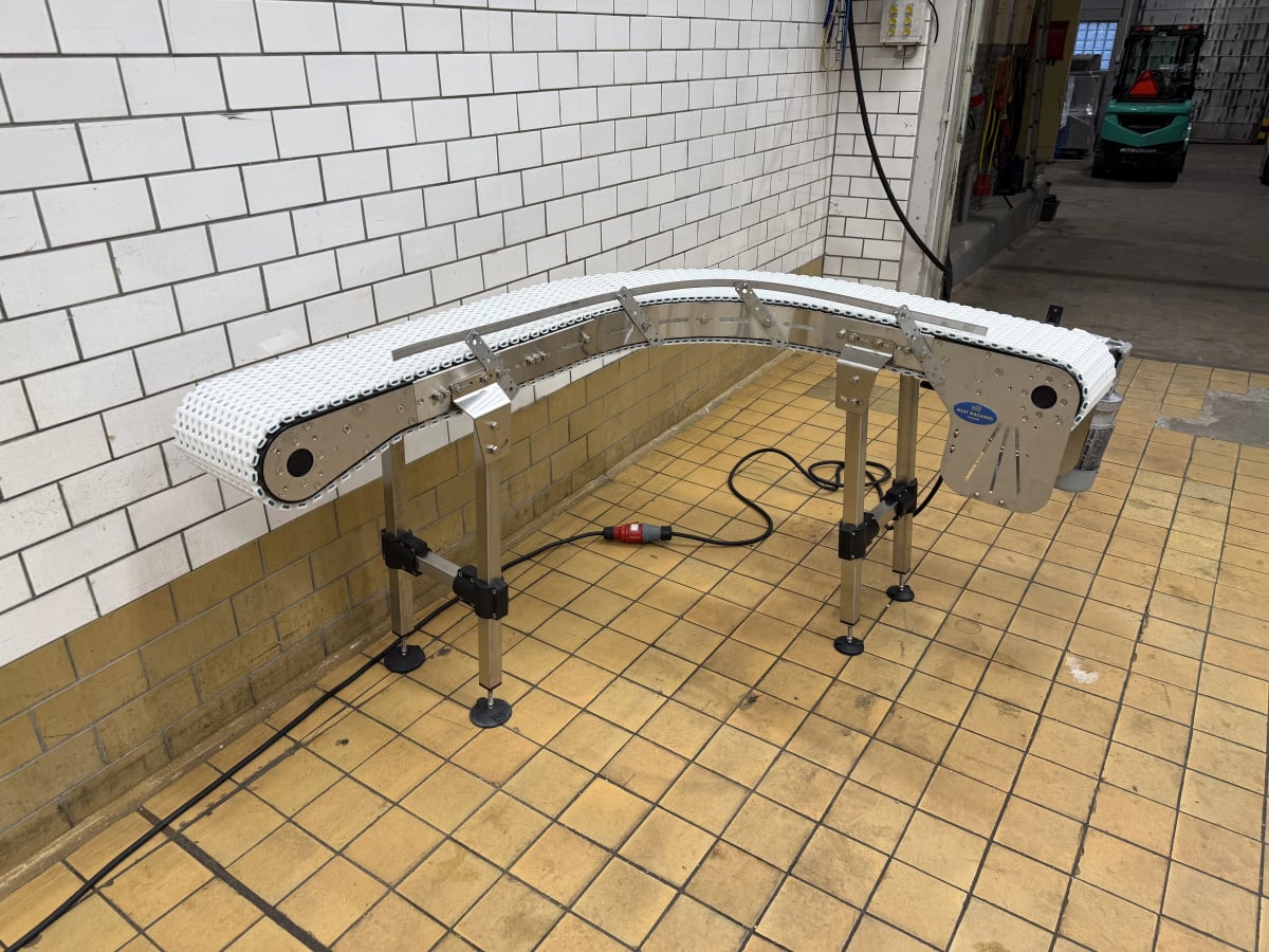 CONVEYOR 90 DEGREES