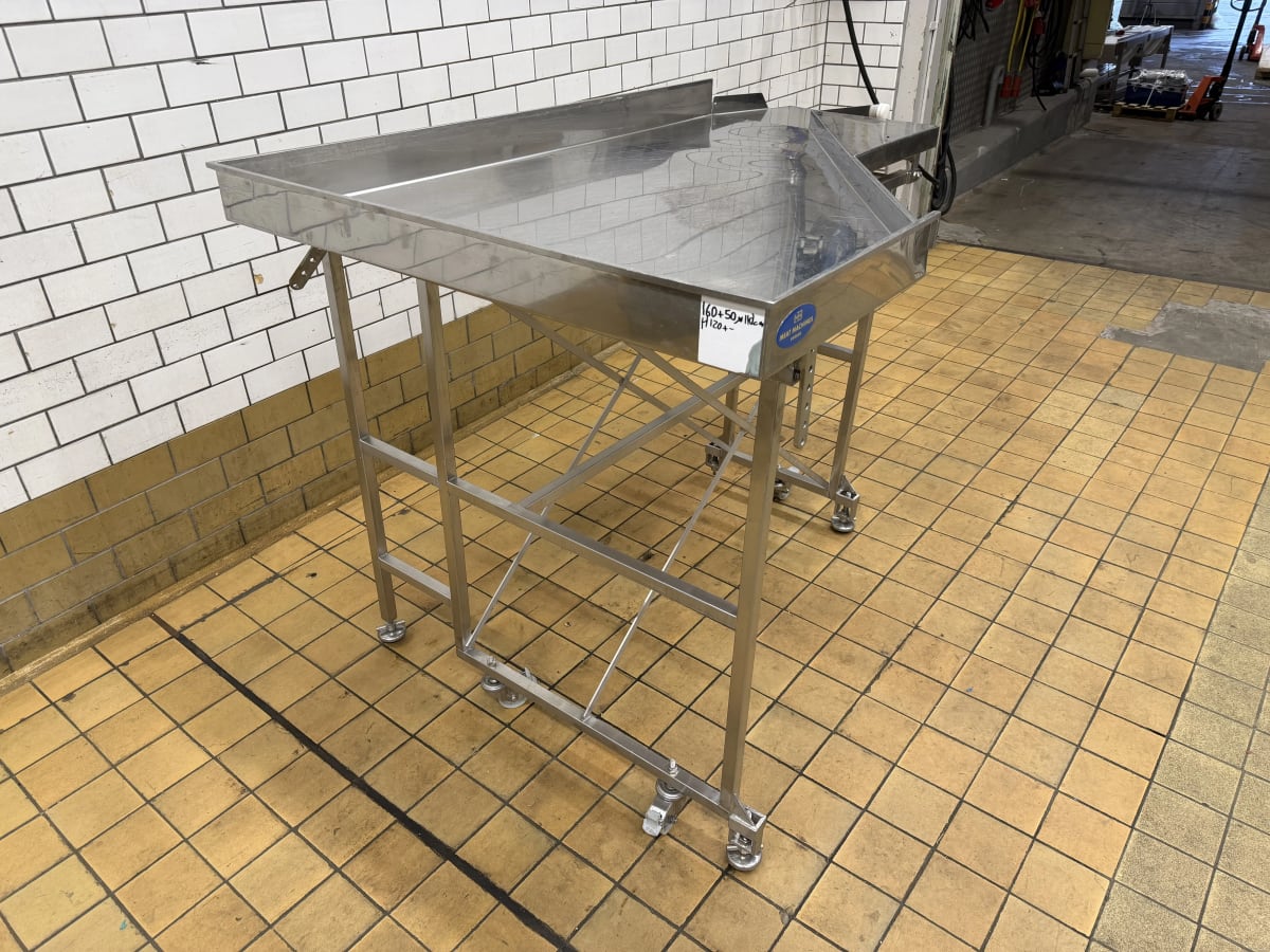 SAUSAGE TABLE
