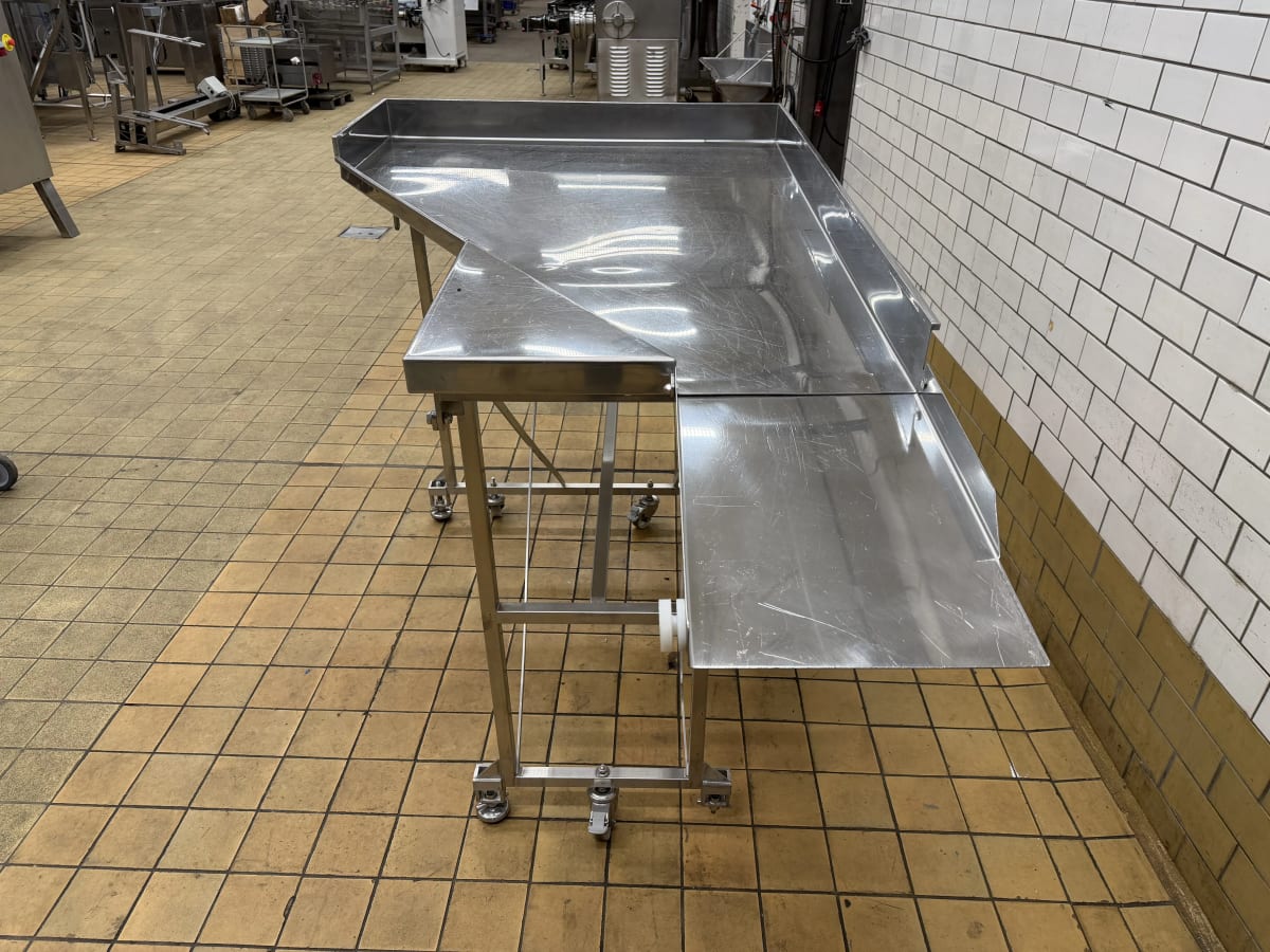 SAUSAGE TABLE