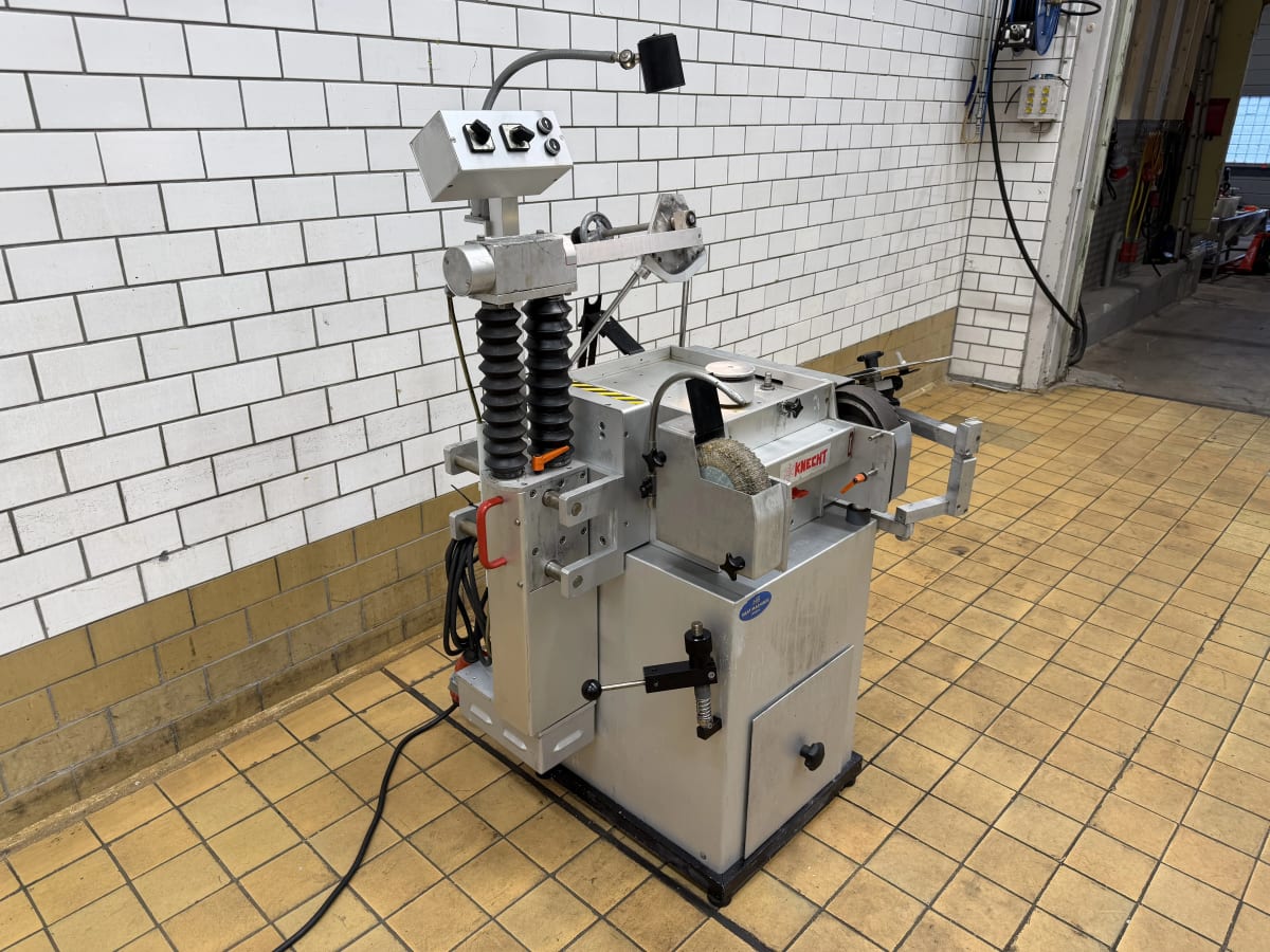 KNECHT USK 200 E
