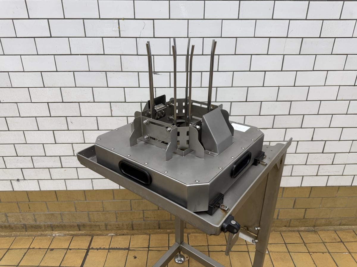 CARSOE ANY TRAY DENESTER