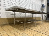 PACKING TABLE