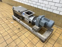 PST SPS-200 Schraube
