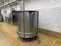 STAINLESS STEEL TANK