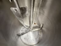 700 LIT MIXING TANK