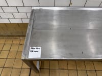 STAINLESS STEEL TABLE