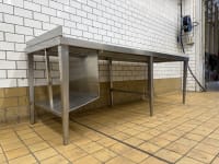 PACKING TABLES