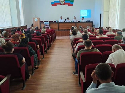 Члены ТИК Кайтагского района проходят обучение для повышения правовой грамотности