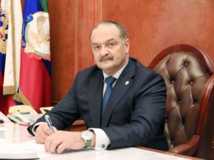 Сергей Меликов поздравил дагестанских пограничников с профессиональным праздником