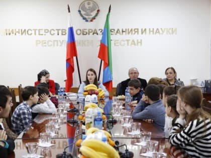 Награждение лауреатов Международной выставки детского рисунка прошло в Дагестане