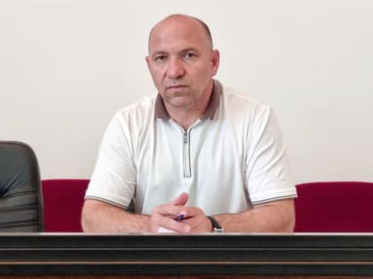 Вопросы весеннего призыва и поддержки семей погибших военнослужащих обсудили в администрации Кайтагского района