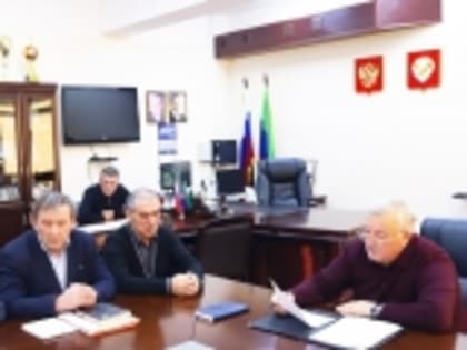 Развитие молодежной политики обсудили в Гумбете