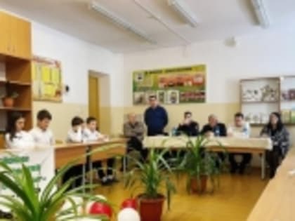 В Тухчарской СОШ №1 прошел классный час на тему: "Терроризму нет места в нашей жизни"