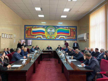 Мухтар Халалмагомедов возглавил Левашинский район