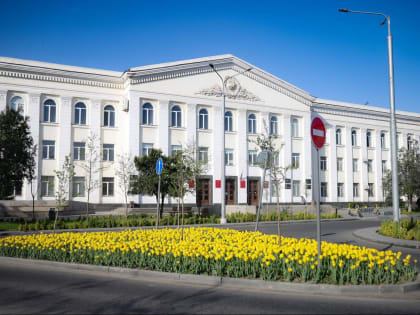 В Махачкалу пришла весна