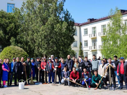 ДГМУ принял участие во Всероссийском субботнике