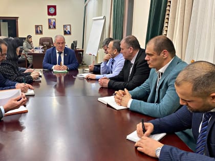 И.о. ректора провел совещание с проректорами