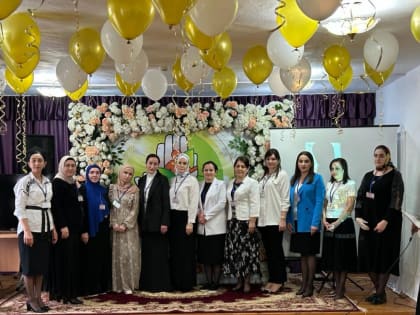 В РУО Хасавюртовского района прошло торжественное открытие муниципального этапа Всероссийского конкурса педагогического мастерства «Воспитатель года-2023»