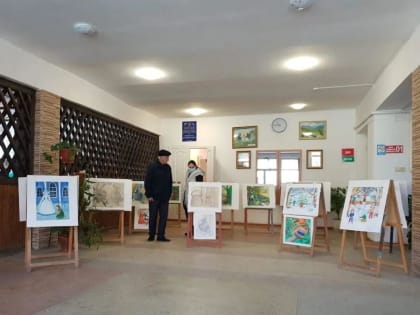 В Школе искусств МО «Новолакский район» прошла итоговая выставка отделения ИЗО