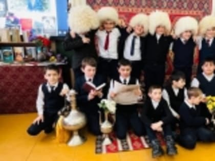 В Новочуртахской школе №2 прошел цикл мероприятий к Международному дню родного языка