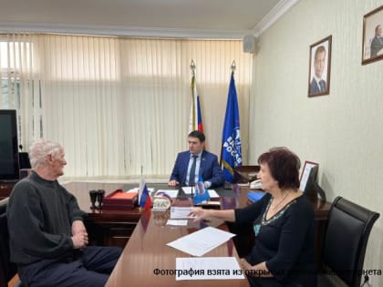 Депутат НС РД Магомед Алиханов помог пенсионерке приобрести жизненно важное лекарство